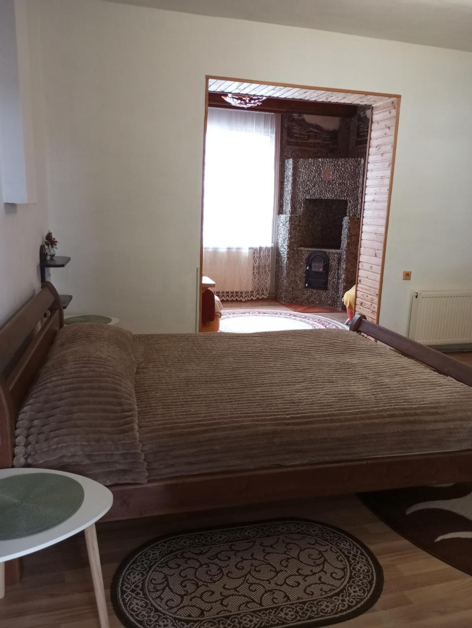 Apartmán Карпатські Ночі Чан На Території Jaremče Exteriér fotografie